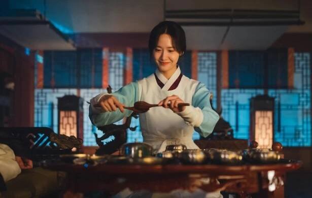 Bon Appetit, Your Majesty (Picture: Netflix)