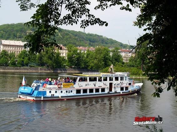 vystava-veteranu-zofin-2011-166.jpg