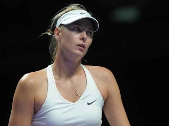 Maria Šarapovová v zápase proti Petře Kvitové.