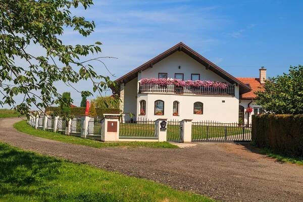 Ždírec u Havlíčkova Brodu - ubytování, počasí, foto, tipy na výlet, informace