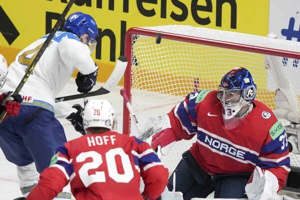 SESTŘIH: Příští soupeř českého týmu na MS slaví. Zápas rozhodl kapitán