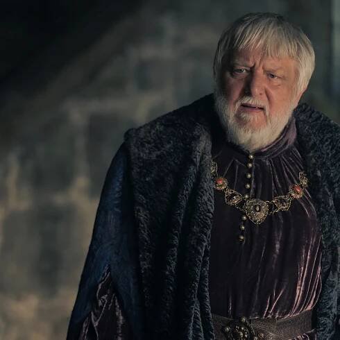 'House of the Dragon' Season 2 finale: Oh crap, Ser Simon Strong finally called Mum