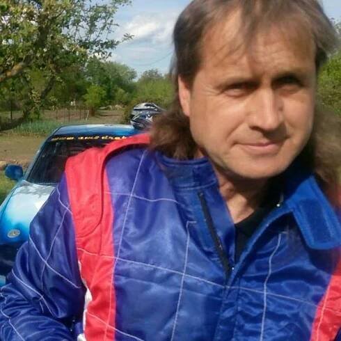 Drakkar – AMS DRAKKAR je sportovně motoristické sdružení, rozšířené o motosport i servis.