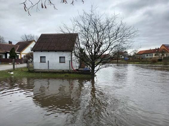 Jihočeské řeky se naplnily vodou, nejvíc potrápila Vltava Český Krumlov