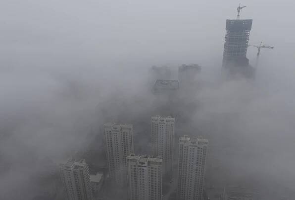 Now China’s Super Rich Are Fleeing to Avoid Smog
