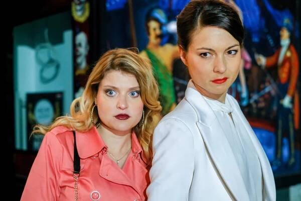 Soko Vídeň - Tod im Taxi - Z filmu - Lara Mandoki, Henriette Richter-Röhl