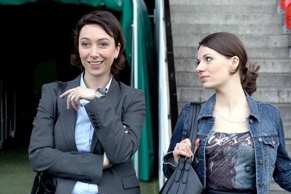Schnell ermittelt - Georg Vitter - Z filmu - Ursula Strauss, Julia Hartmann