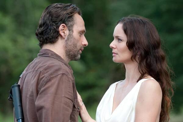 Former 'Walking Dead' star Sarah Wayne Callies calls out Andrew Lincoln's terrible driving skills