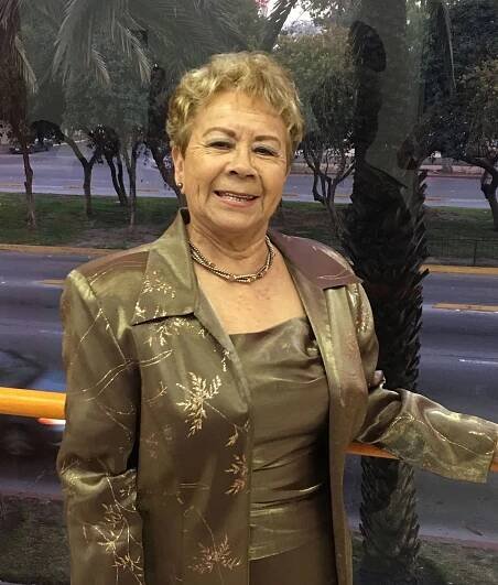 Pilar L. Holling