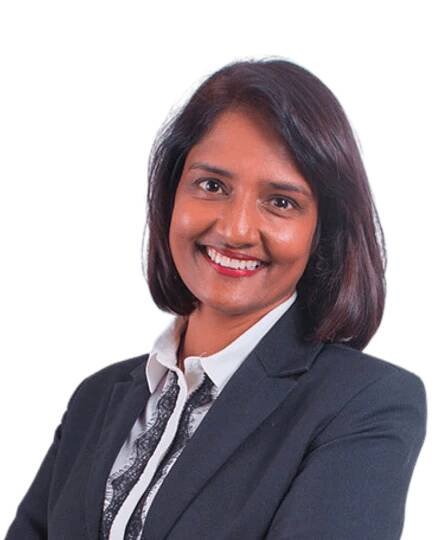 Meet Our Expert Team - OasisEye Specialists
