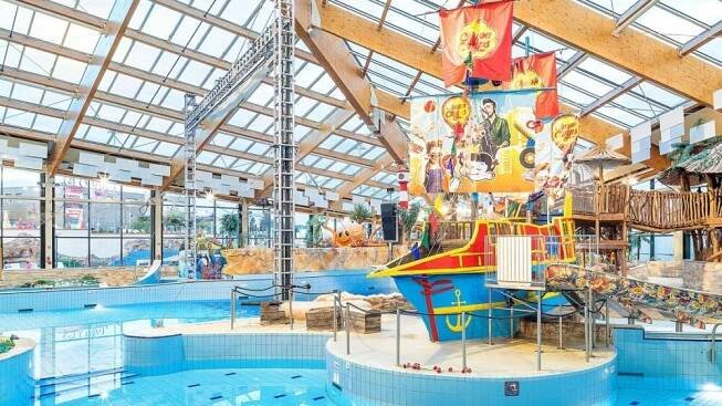 Děti z dětských domovů si užijí Vánoce v Aquapalace Praha - Tojesenzace.cz