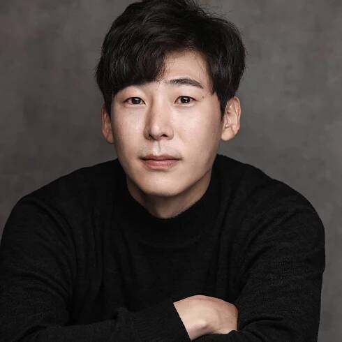 Lee Ji-Young-1987-p1.jpg
