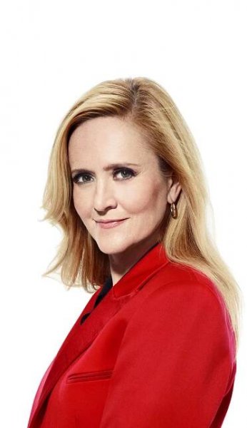 All Ears Podcast: Samantha Bee: A Paper Plate With A Slice Of Pizza On It Would Be A Better President