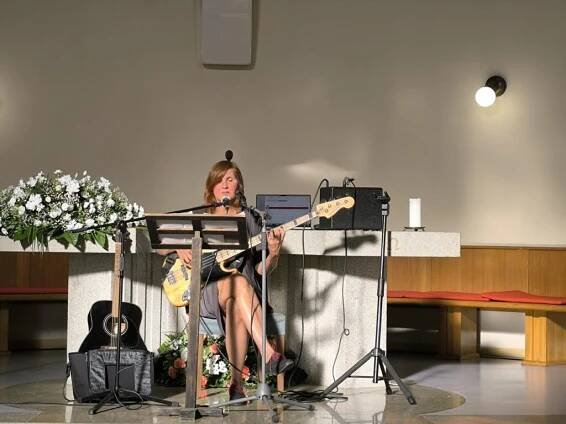 Eva Turnová u Ambrože představuje malířsky originální otevřenou zahradu