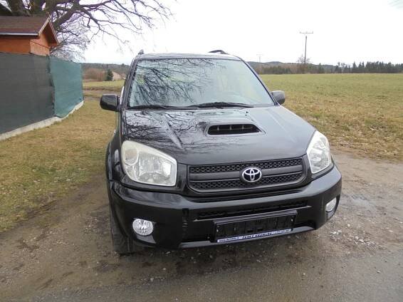 Toyota Rav4 2,0 D-4D 85kw 4x4,1x maj.bez koroze,Rezervováno