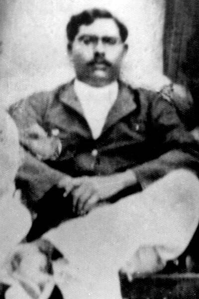 Arif's late paternal grandfather Abdur Rehman Khan