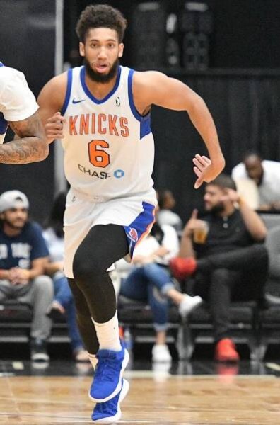 Tyler Hall (basketball)