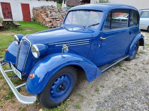 Soubor:Vůz Tatra 57 B pohled ze předu.jpg