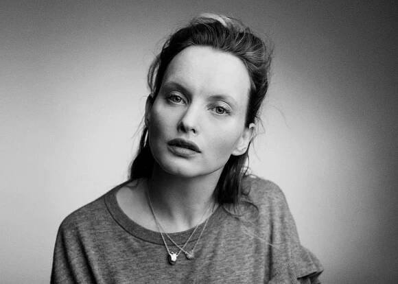 JuliaBWphoto3