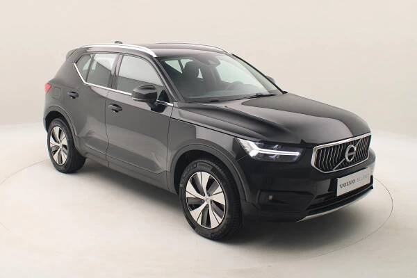 Volvo XC60 B4 CORE AUT CZ REZERVACE