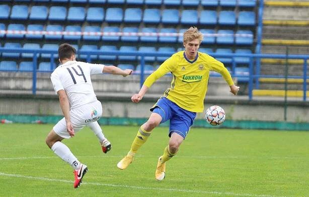 Fotbalisté Zlína B se v sobotu dopoledne utkali s juniorkou Slovácka.
