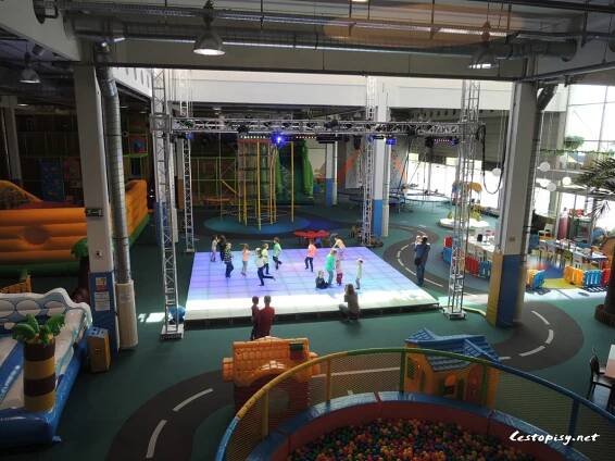 Wikyland - rodinné zábavní centrum Brno | Cestopisy