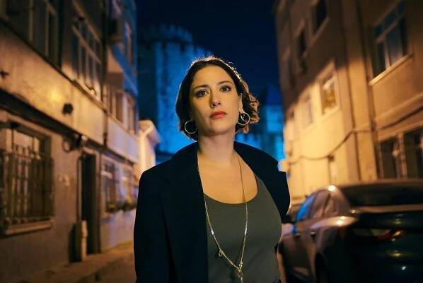 Hazal Kaya - Sorgu - Z filmu