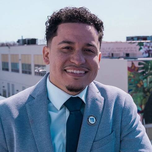Anthony Ramos e1711122639215