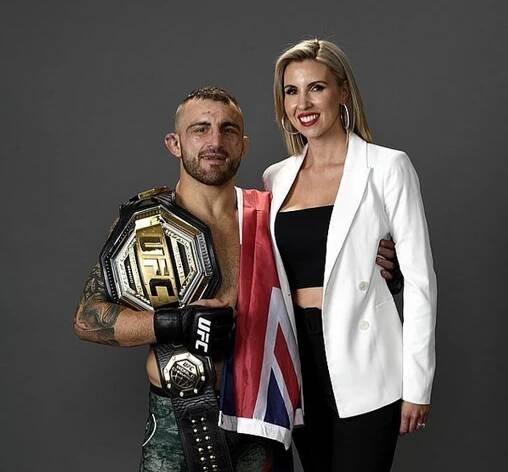 Šampion UFC Volkanovski přiznal, kdo stojí za jeho kariérou