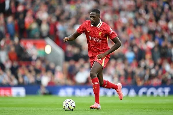 LIVERPOOL, ENGLAND - AUGUST 25: Ibrahima Konate of Liverpool in action during the Premier League match between Liverpool FC and Brentford FC at Anfield on August 25, 2024 in Liverpool, England. (Photo by Michael Regan/Getty Images)