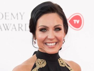 Strictly's Amy Dowden flooded with support after first chemotherapy session