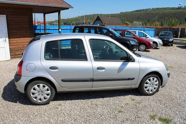 Renault Clio 1,2i 16V EL.OKNA ABS SERVO