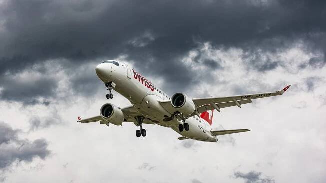 Drama na palubě: Kouř v kokpitu a problémy s motorem. V Rakousku nouzově přistál airbus