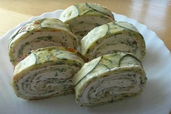 Recept na skvělou cuketovou roládu bez mouky - Zivot