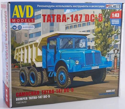 AVD Models Tatra 147 VNM Model Kit 1586 1:43