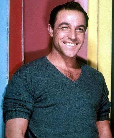 Gene Kelly: What made this gifted actor, singer & dancer so special (1940s-60s) 9