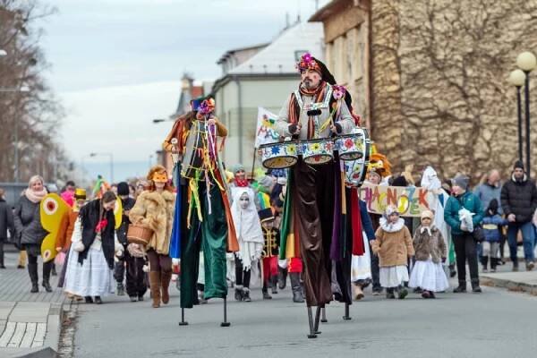 Masopust 2020 - Oficiální stránky ZŠ Hrubého Šternberk
