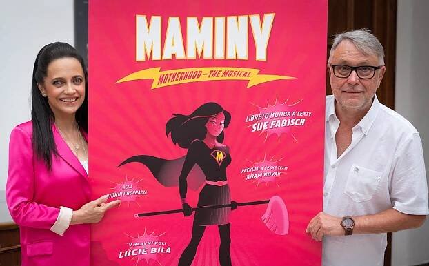 Maminy z Divadla Lucie Bílé se chystají na zářijovou premiéru (+ SOUTĚŽ o vstupenky)