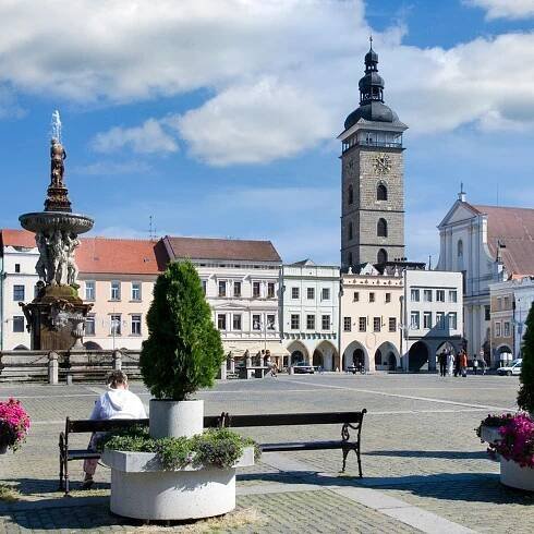 Černá věž: Historická dominanta Českých Budějovic vznikla již v 16. století