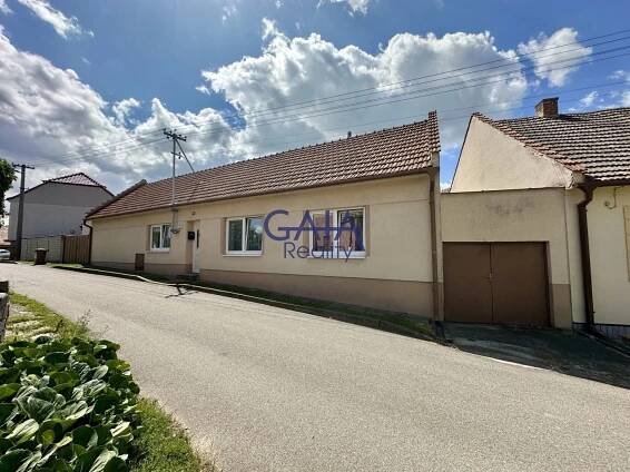 Bukovany - Bydlení či chalupa kousek od Kyjova - 176m2