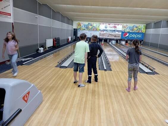 Bowling - ZŠ LOUNY, ŠKOLNÍ 2426