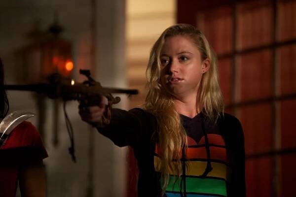 Vraždící opice - Z filmu - Maika Monroe