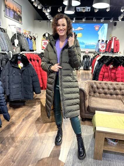 Inspirace z Freeportu – jedinečné zimní bundy & nový obchod Helly Hansen | www.coolbrnoblog.cz