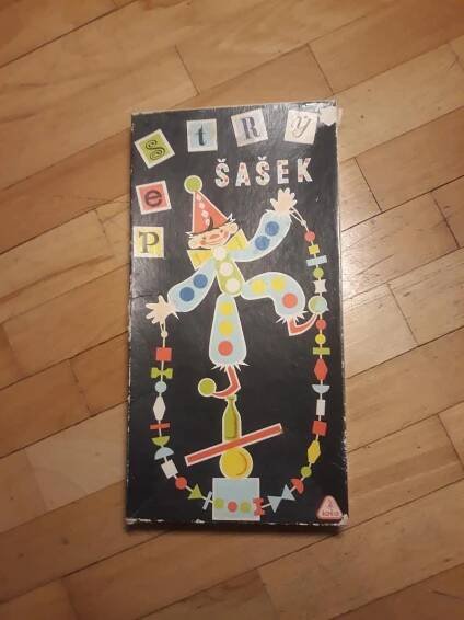 RETRO STOLNÍ HRA PESTRÝ ŠAŠEK TOFA SEMILY