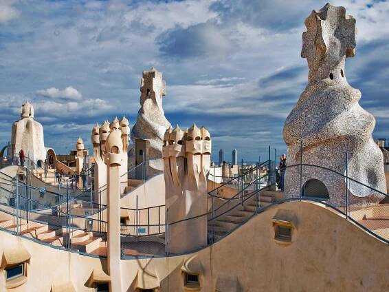 Best Places To Visit in Barcelona: Top 5 Gaudi Attractions