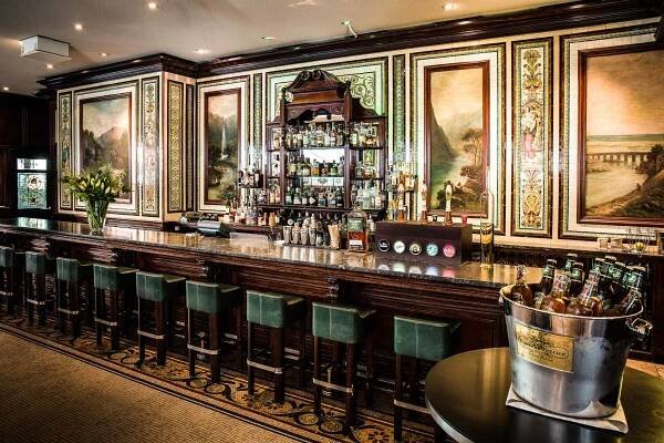 James Joyce Restaurant & Bar Zürich • Herzlich willkommen