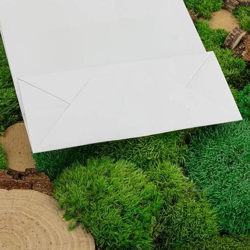 PAPÍROVÁ TAŠKA 18x8x22,5 cm A5 BÍLÁ, šroubovací úchytka 250 ks KARTON za 1013.00CZK - Allegro