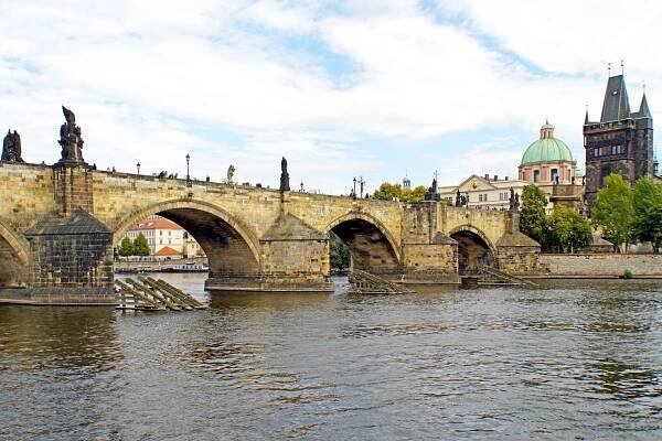 Charles Bridge and bridge towers | PragueFinder