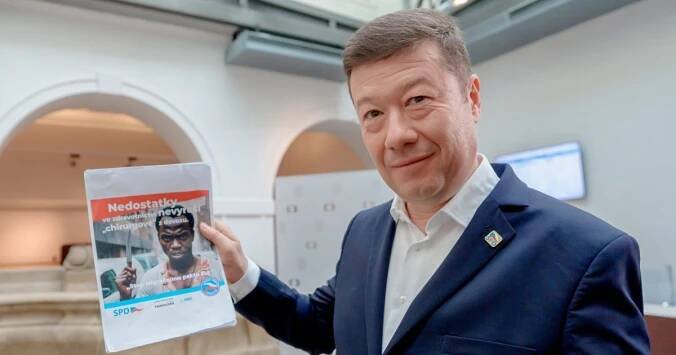 Okamura: Strach vzbuzují migranti z Afriky, ne naše kampaň. S rasismem mám každodenní zkušenost