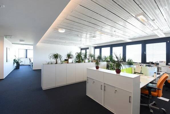 K Bílému vrchu, Horní Počernice - Praha 9 | Pronájem, Logistický park, 12 794 m²